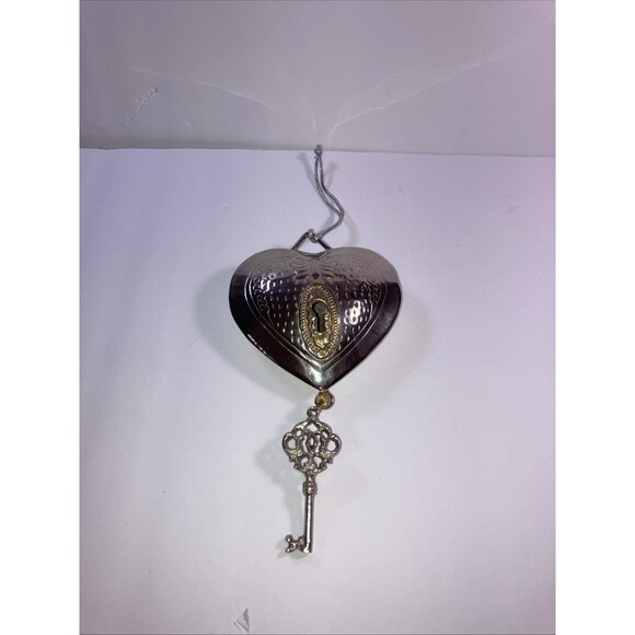 Vintage Chrome Plated Heart Shaped with Key with Brass/Gold Keyhole Ornament - Picture 2 of 6